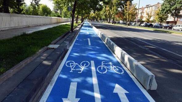 Sürdürülebilir Şehirlerde Sürdürülebilir Ulaşım: Bisiklet Yolu
