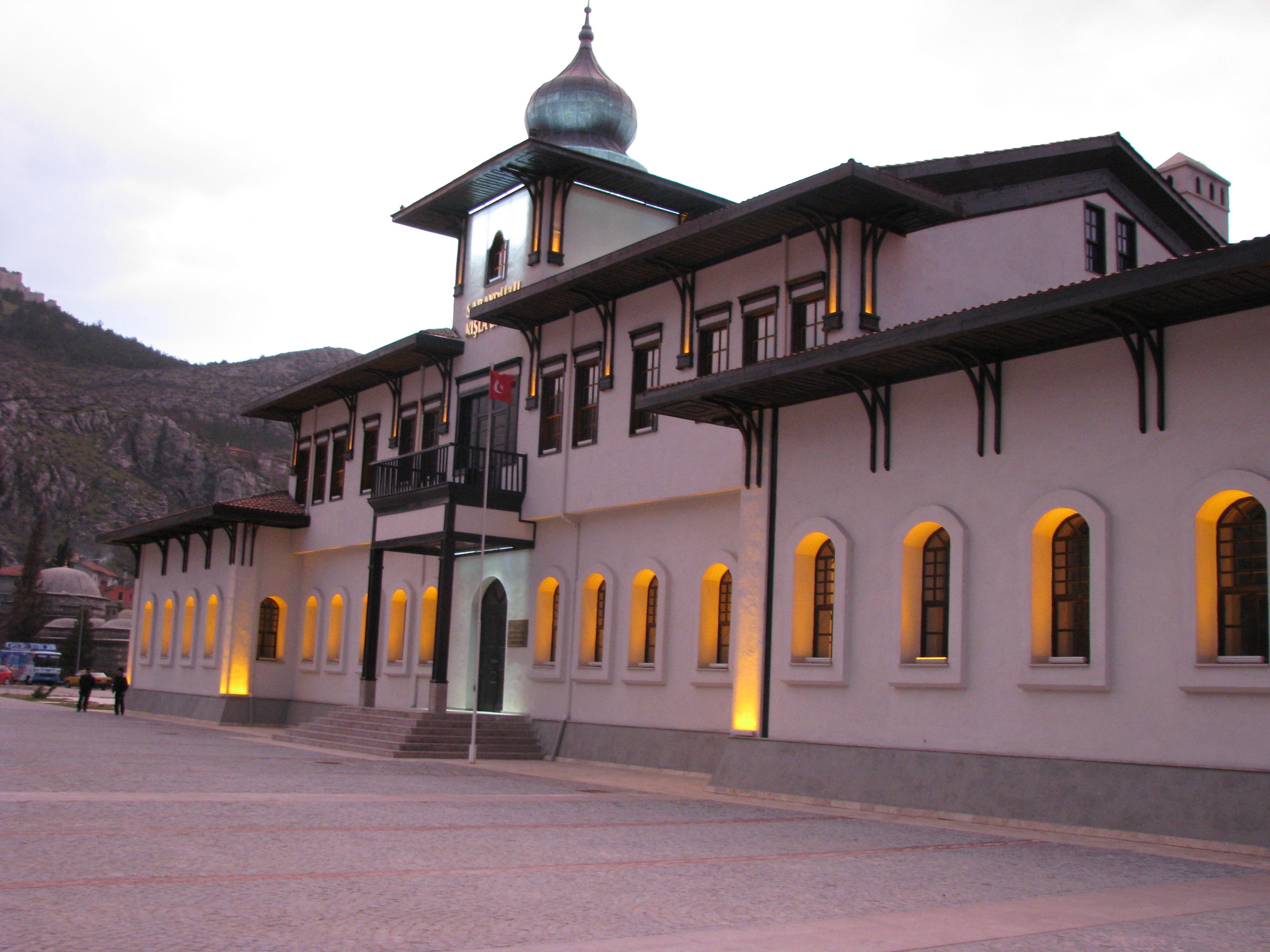 Kültür Merkezi Belediye Binası